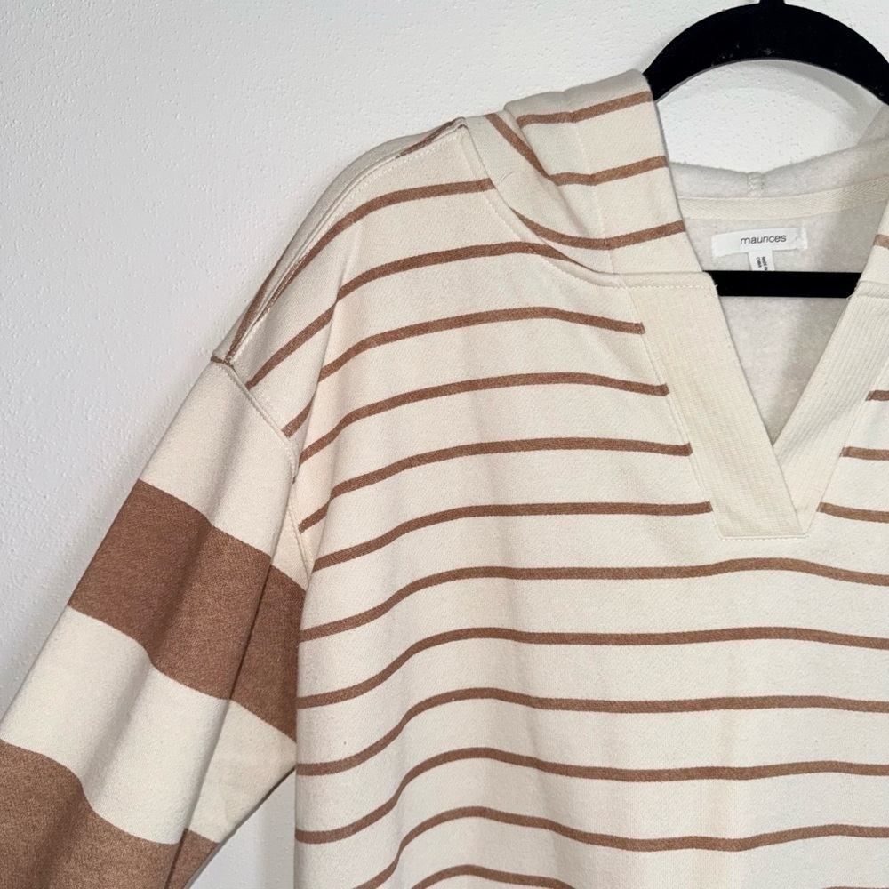 Maurices Sweatshirt Cream & Brown Stripe V-neck Hooded Oversized Medium Women’s - Picture 5 of 11